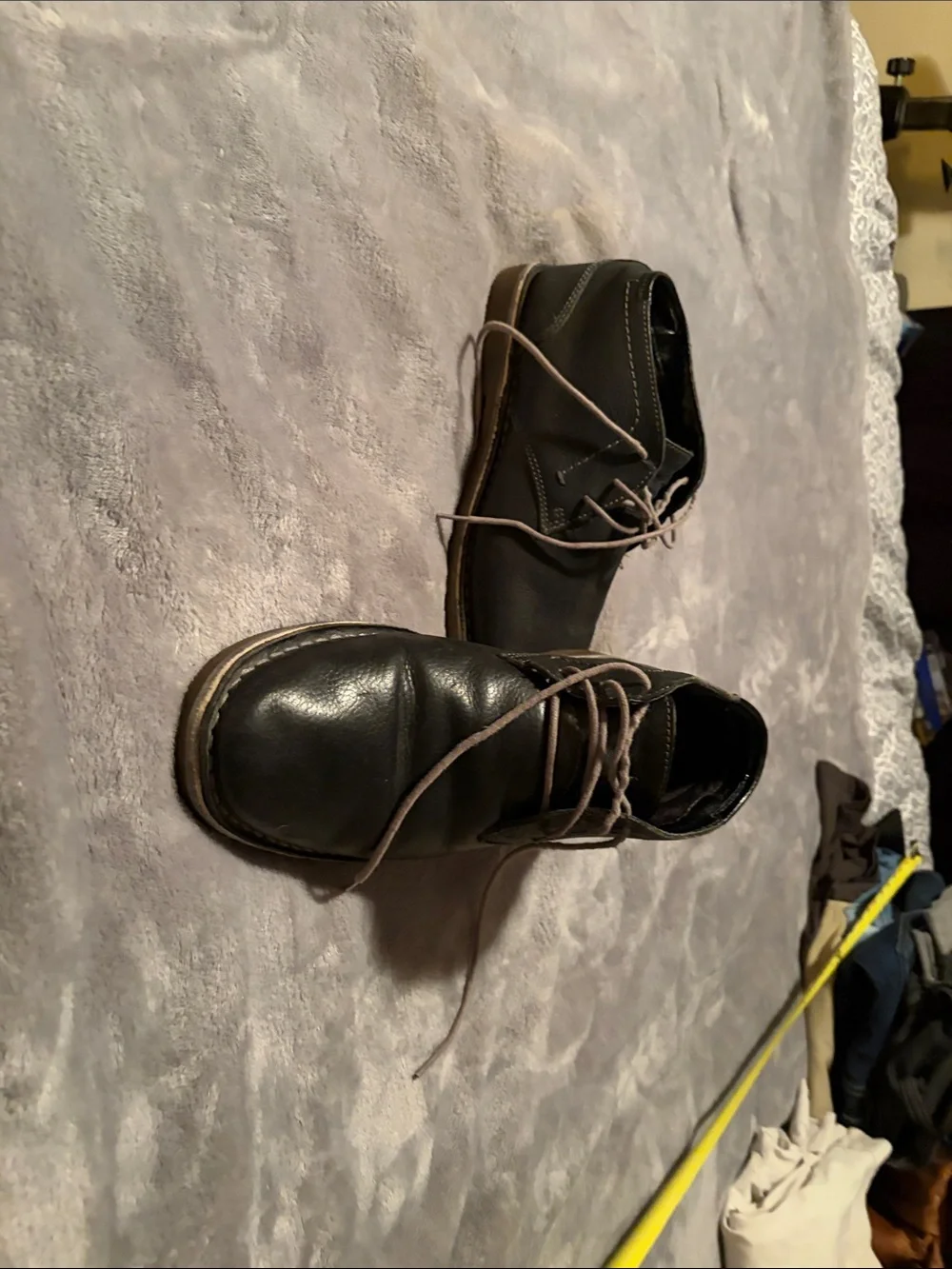Kenneth Cole Reaction Black Leather Chukka Boots with Brown Laces